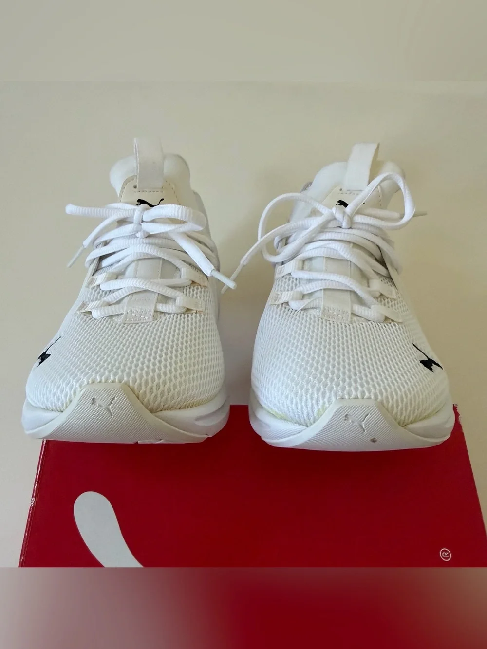 Puma Women's Enzo 2 Training Lace Up Shoes NEW IN BOX White/Ignite Pink 6.5M
